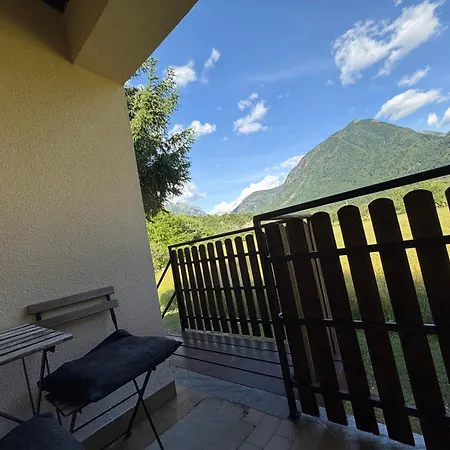 Soca River بوويتش